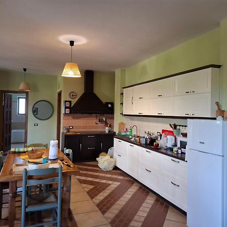 Villa Mugs Ljaknasi Εξωτερικό φωτογραφία