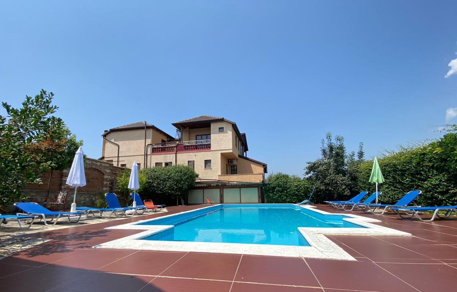 Villa Mugs Ljaknasi Εξωτερικό φωτογραφία