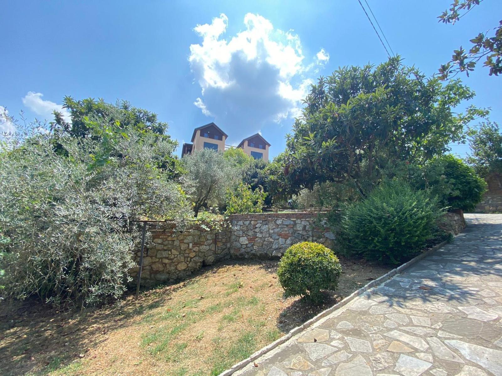 Villa Mugs Ljaknasi Εξωτερικό φωτογραφία