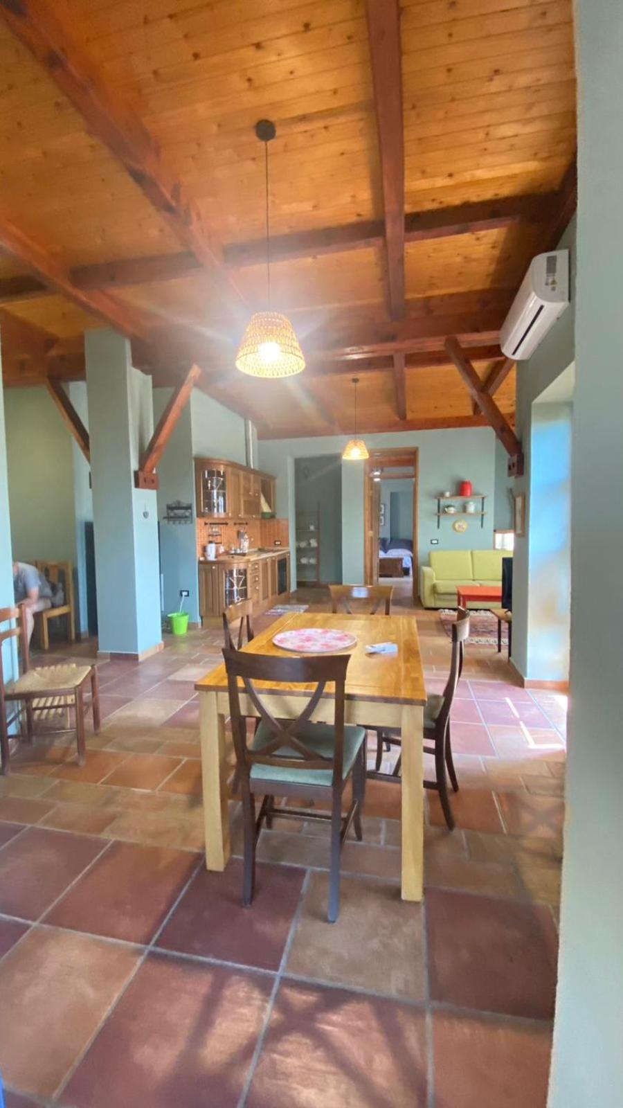 Villa Mugs Ljaknasi Εξωτερικό φωτογραφία