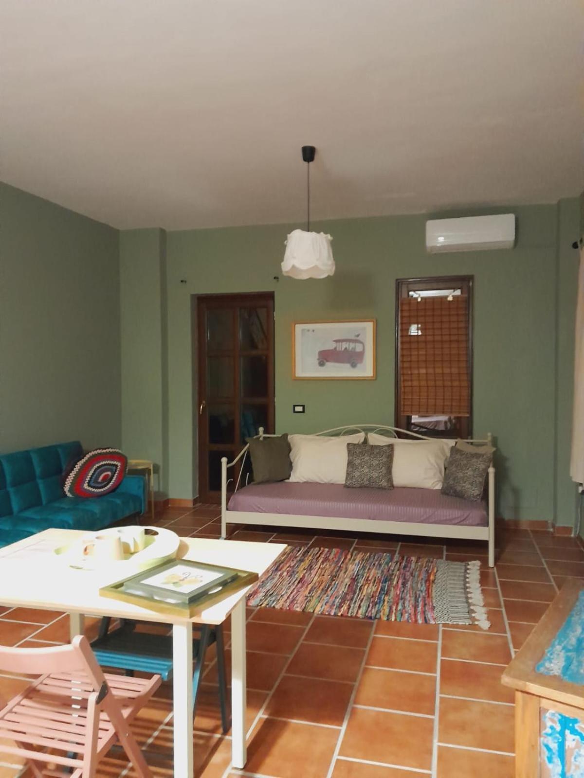 Villa Mugs Ljaknasi Εξωτερικό φωτογραφία