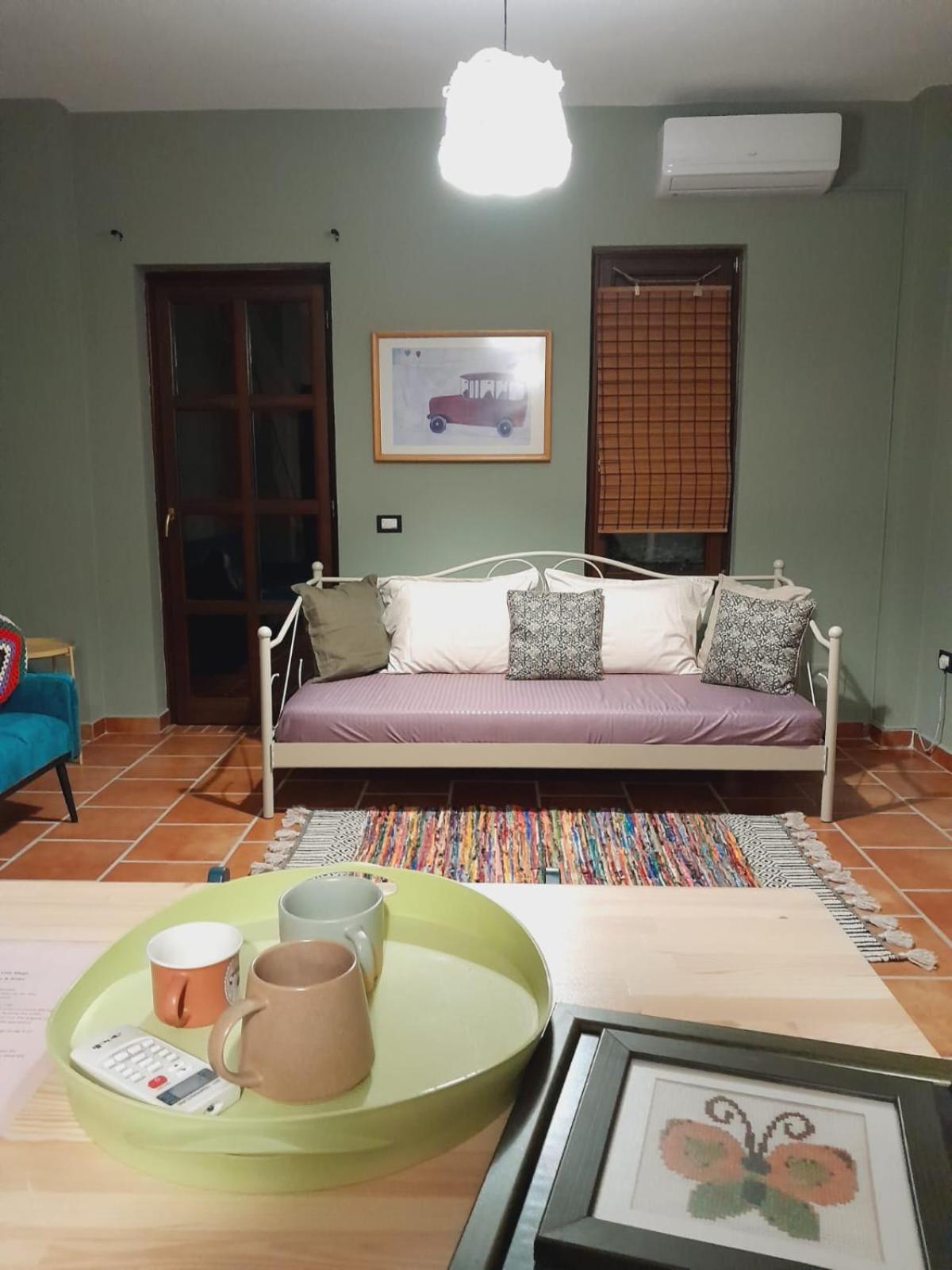 Villa Mugs Ljaknasi Εξωτερικό φωτογραφία